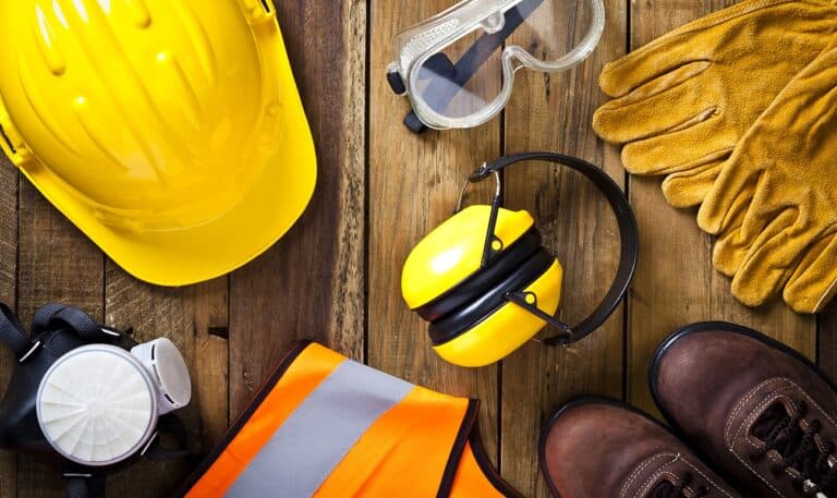 HIGIENE, SAÚDE E SEGURANÇA NO TRABALHO